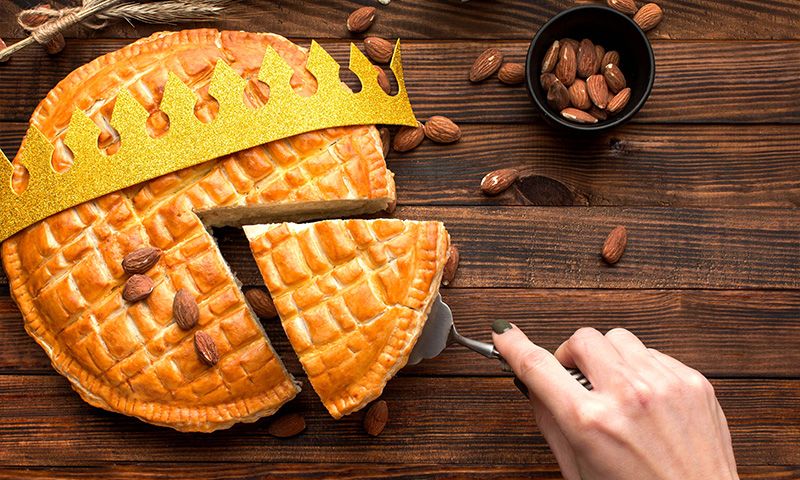 [211215_3867] DELICES DES SENS - Galette Frangipane (Galette Frangipane (4 parts))